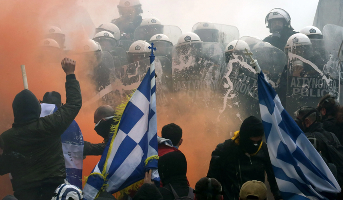 In Athens thousands rally against COVID-19 vaccinations